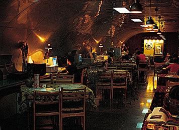 《寂静岭f》Steam获“特别好评” GameSpot 9分